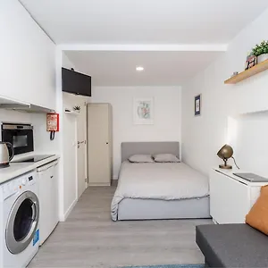  Appartamento Guestready - Minimalist Studio In Downtown